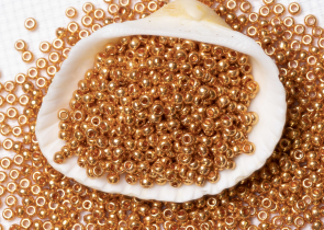 Бисер Чехия круглый 06/0 50г 18389 золотой/металлик